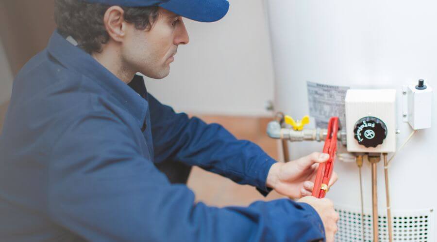 Professional water heater repair in Hartford, AR